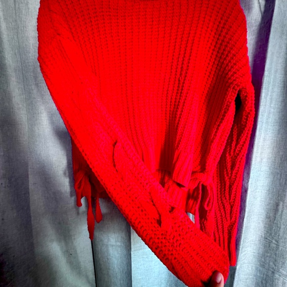 Red Cropped Sweater - Picture 2 of 3
